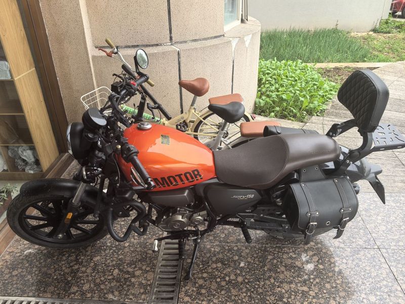 QJMOTOR 闪150