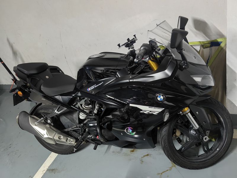 宝马 G 310 RR