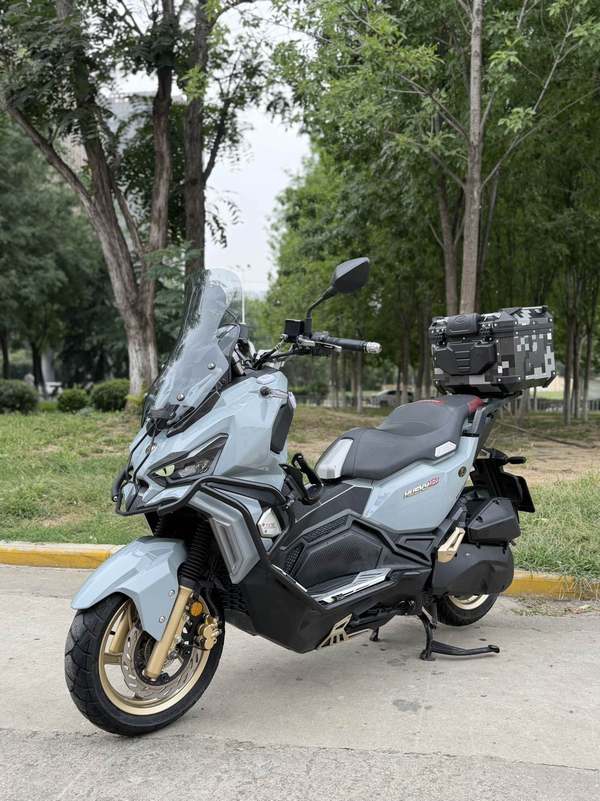 SYM三阳 Husky ADV 150