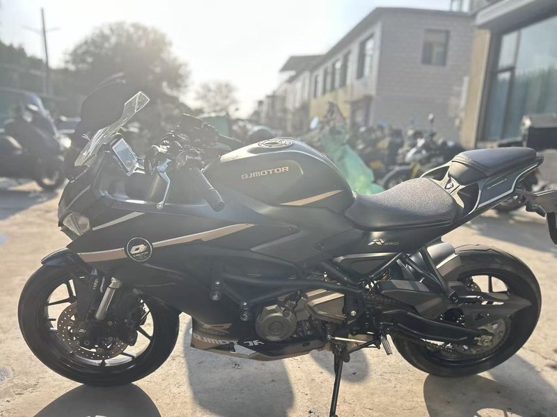 QJMOTOR 赛350