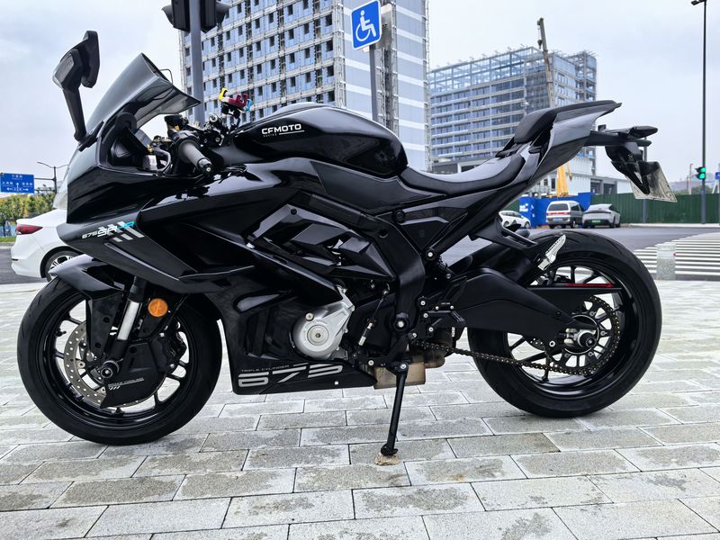 春风 675SR
