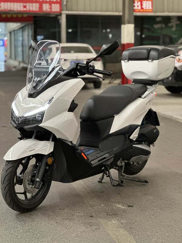 五羊本田 NWT150