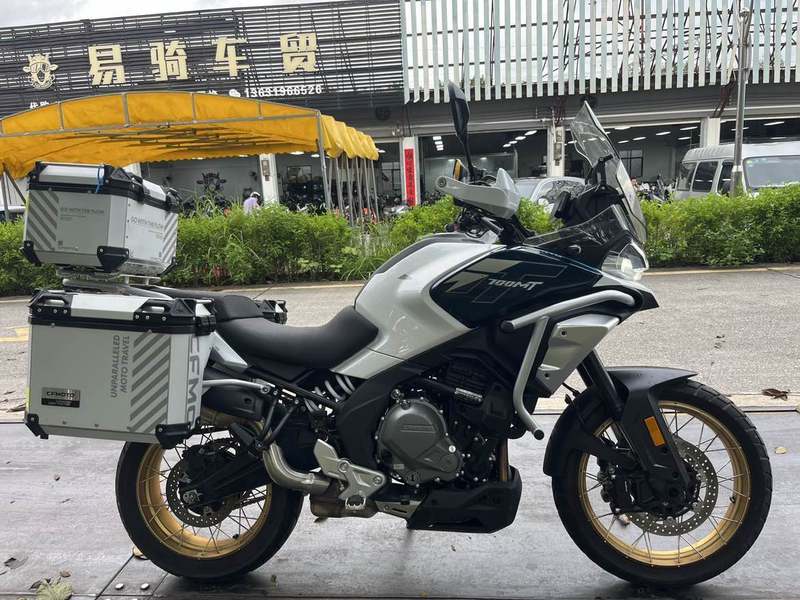 春风 700MT