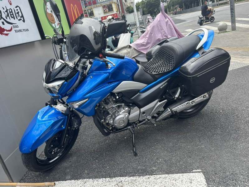 豪爵铃木 骊驰 GW250