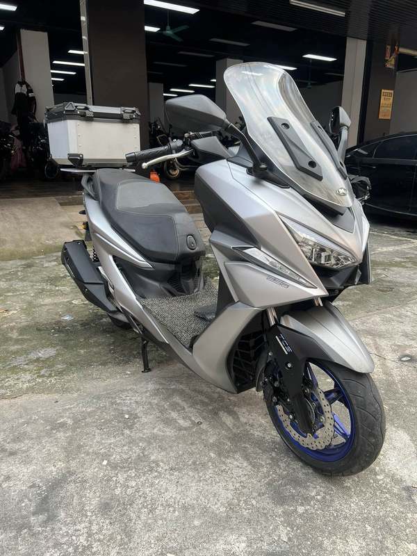 光阳 赛艇 ST250
