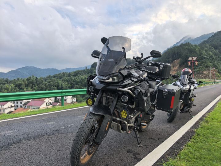 春风 800MT