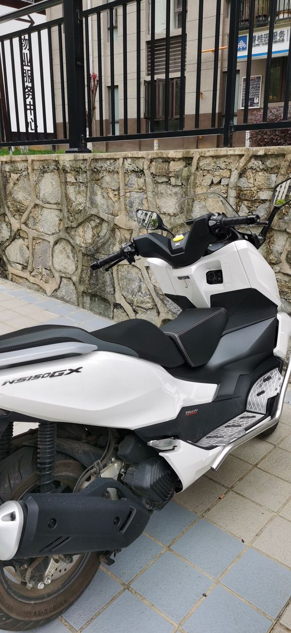 新大洲本田 NS150GX