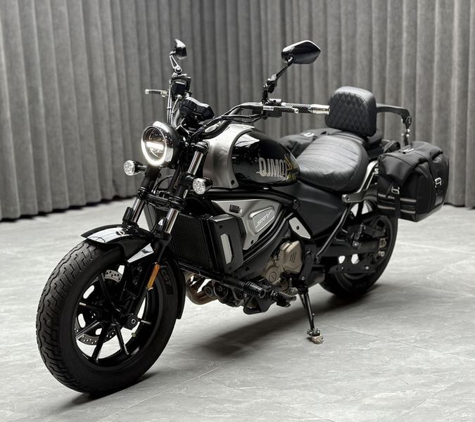 QJMOTOR 闪500S