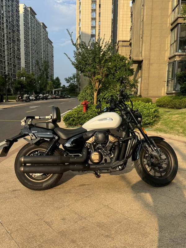 无极 CU250