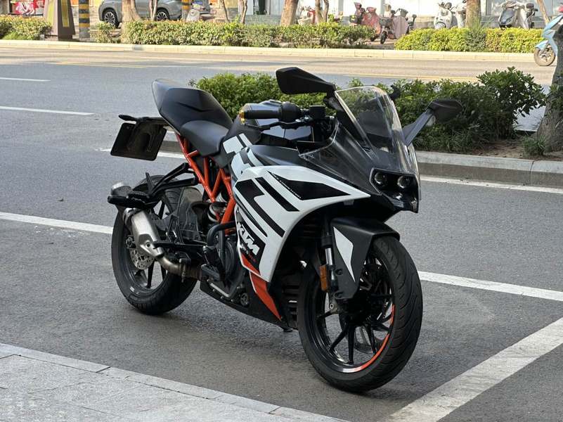 KTMR2R RC 390 