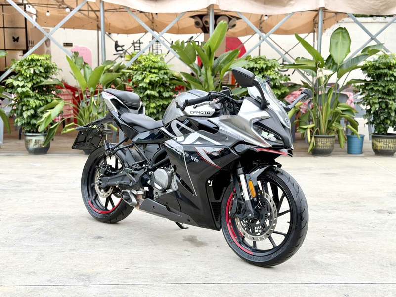 春风 250SR