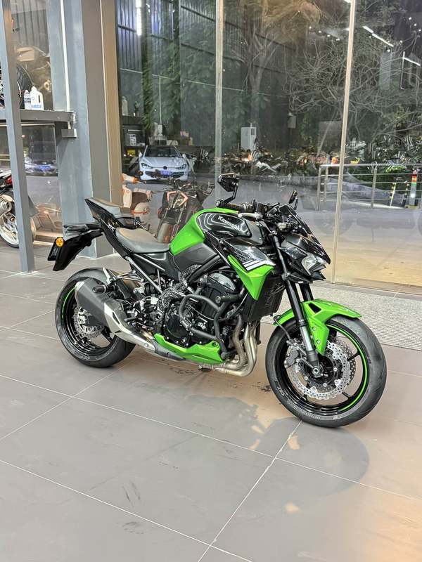 川崎 Z900