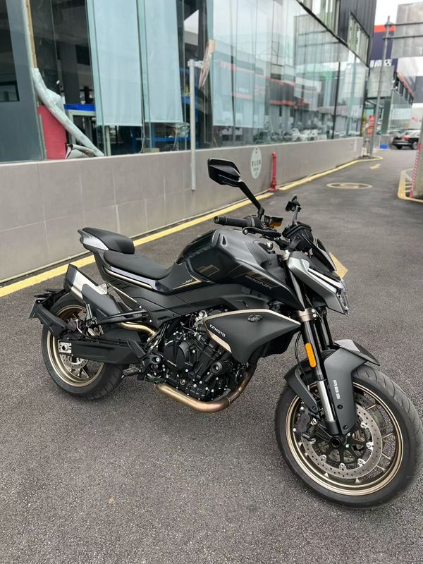 春风 800NK
