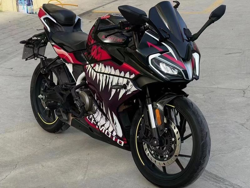 春风 250SR