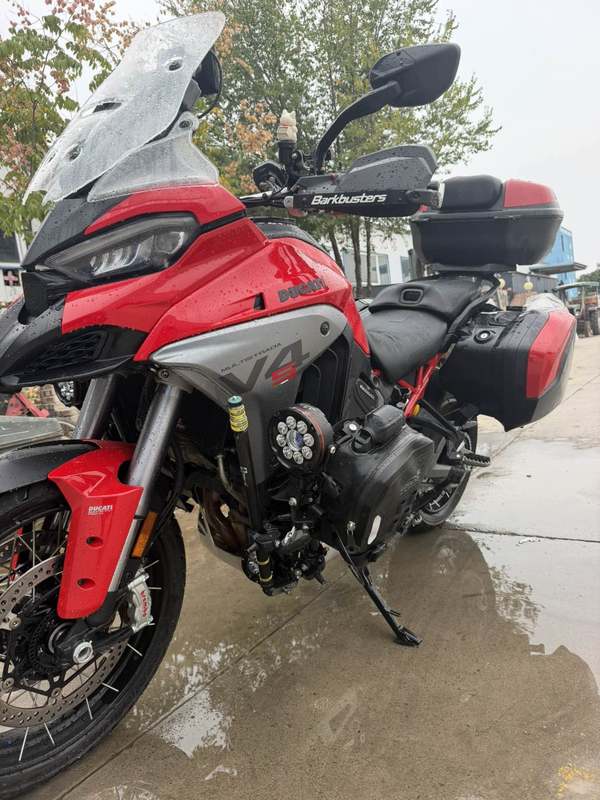 杜卡迪 Multistrada V4