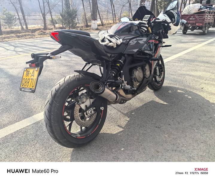 QJMOTOR 赛600