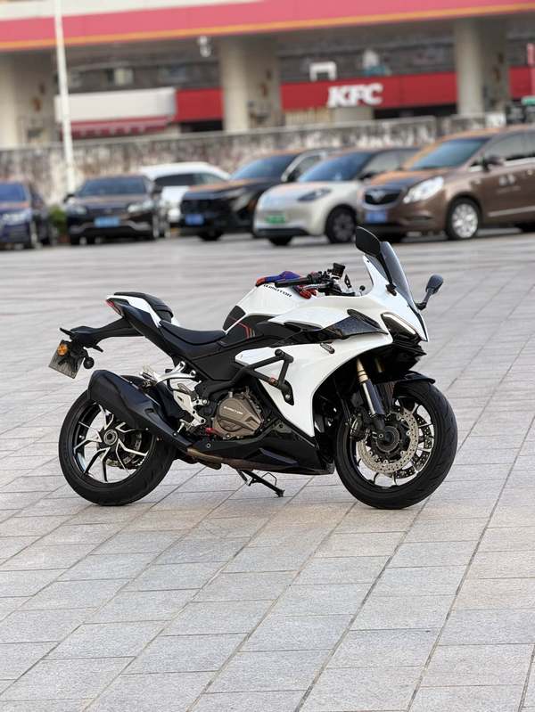QJMOTOR 赛450