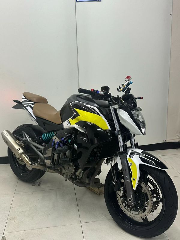 春风 650NK