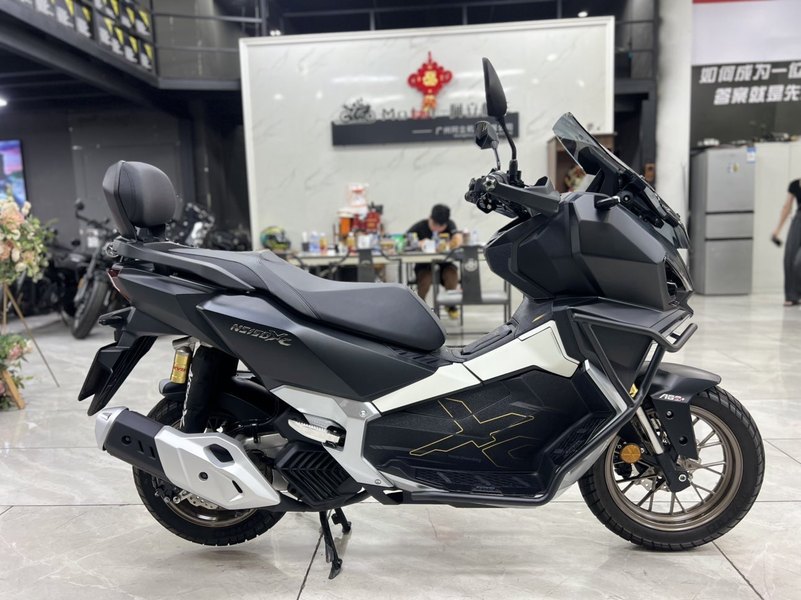 新大洲本田 NS150XC