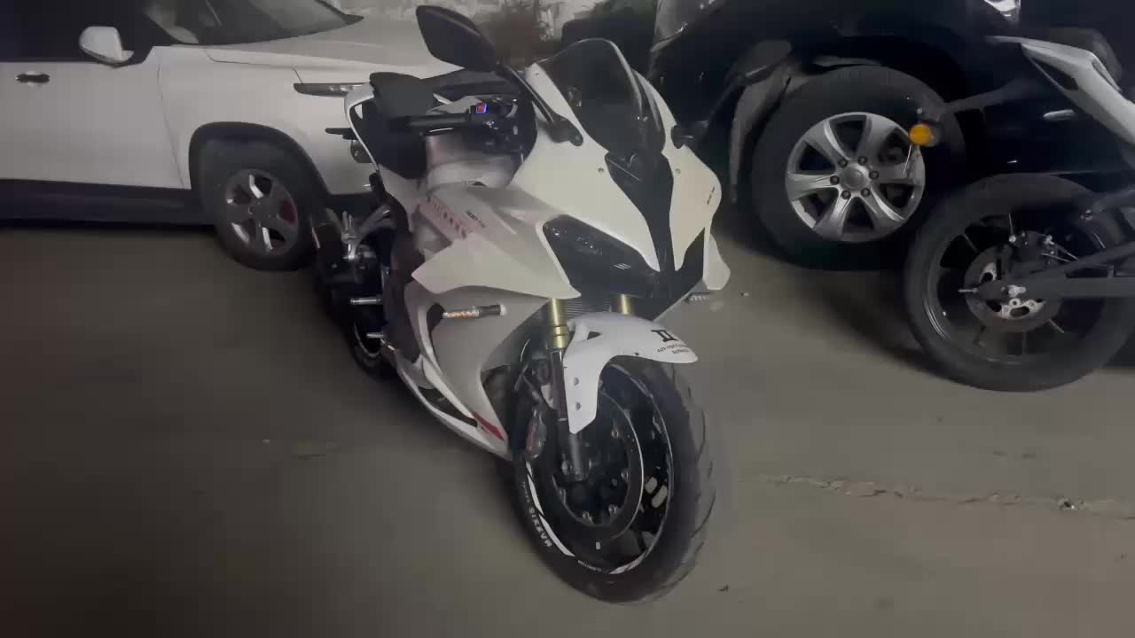 QJMOTOR 赛600