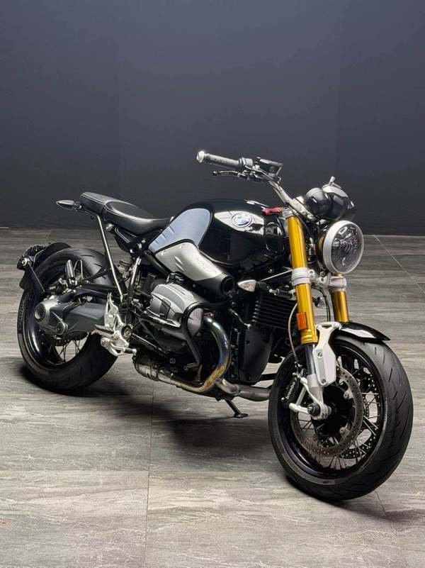 宝马 R NineT