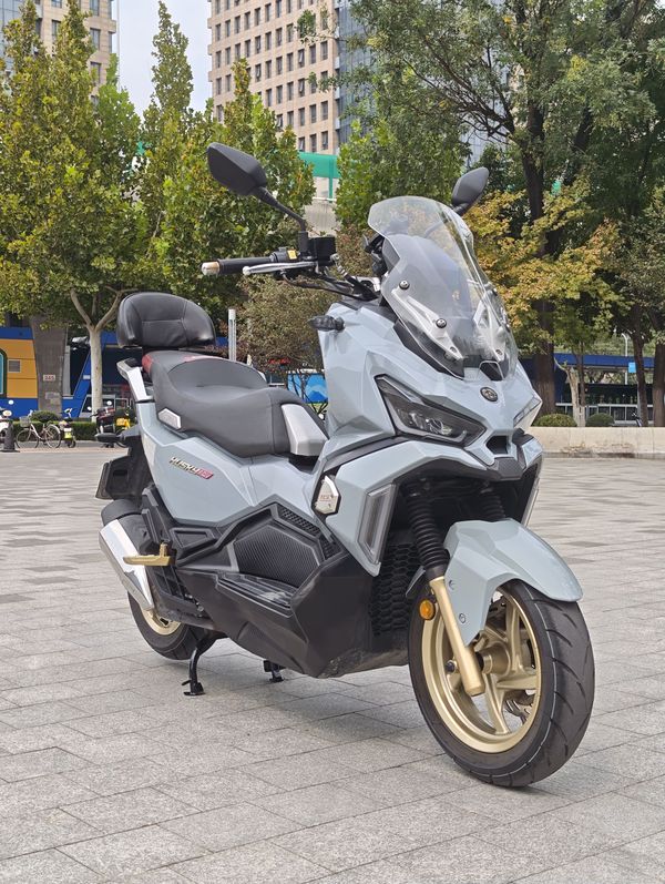 SYM三阳 Husky ADV 150