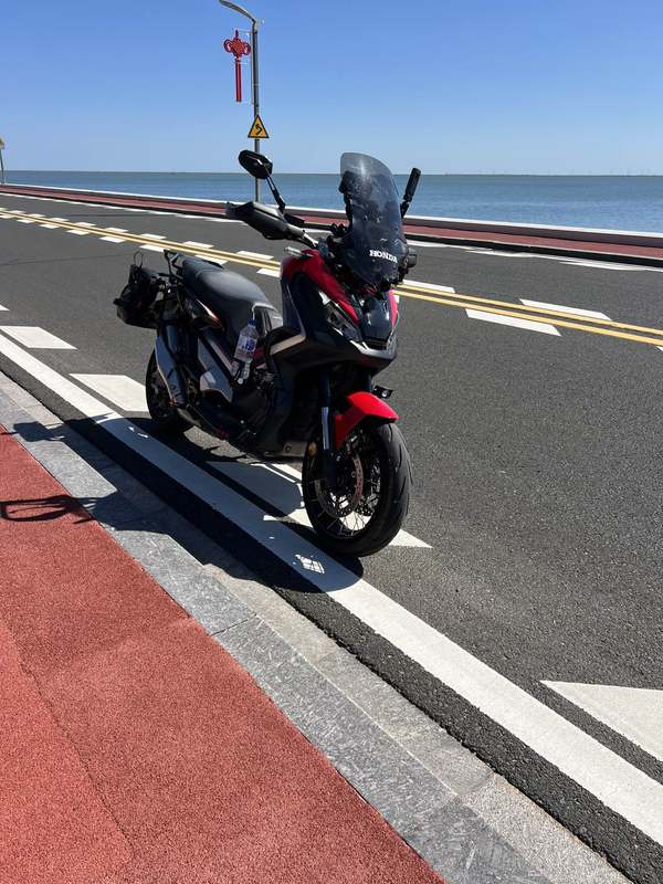 本田DREAMWING X-ADV 750