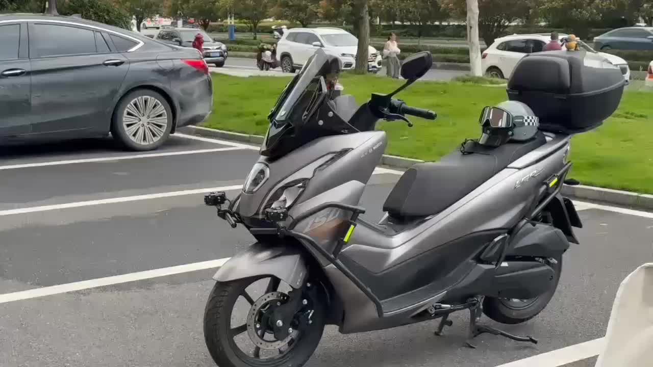 豪爵 UFR150
