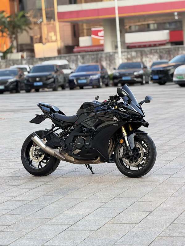 QJMOTOR 赛600