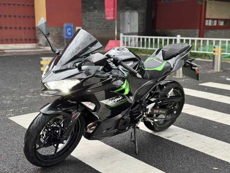 川崎 Ninja 400