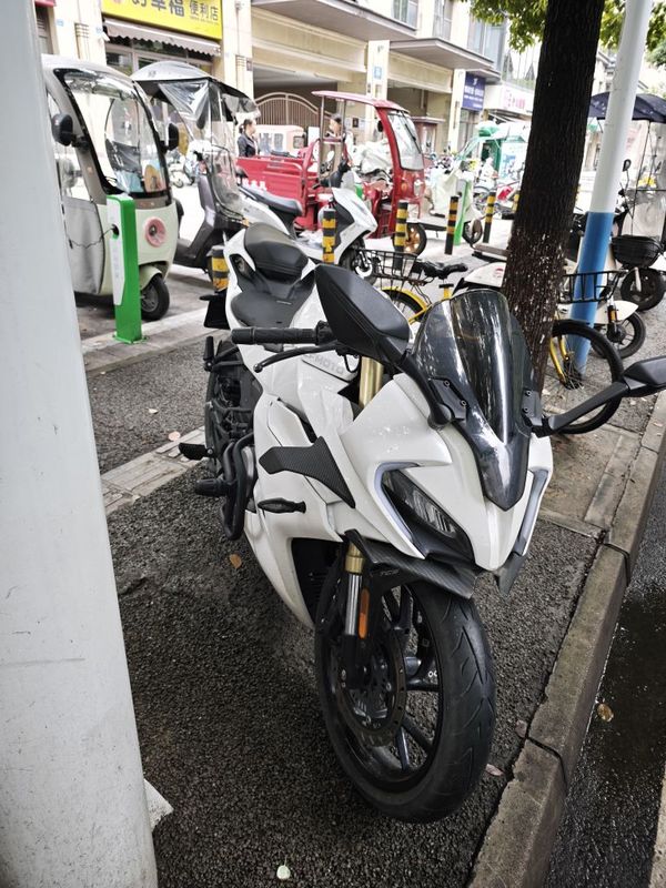 春风 250SR