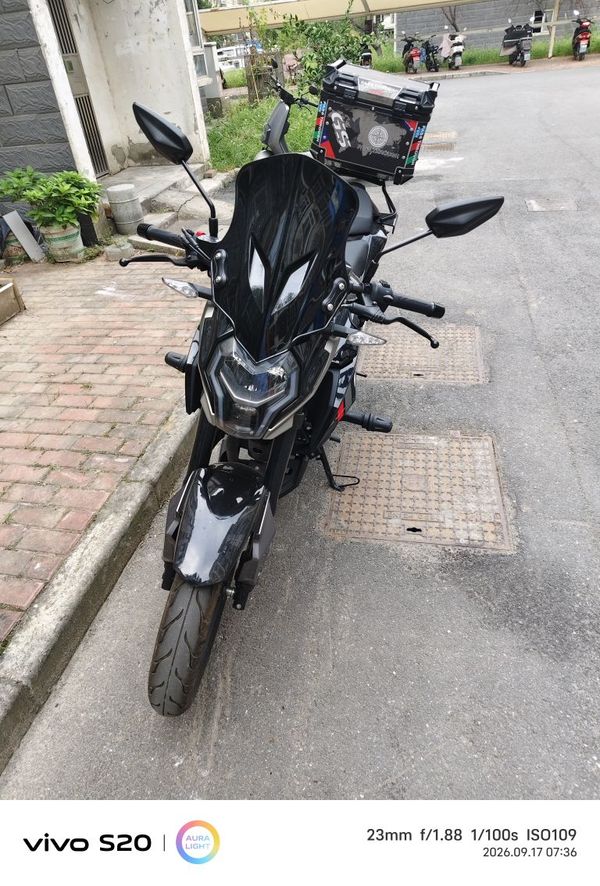 豪爵 DR150