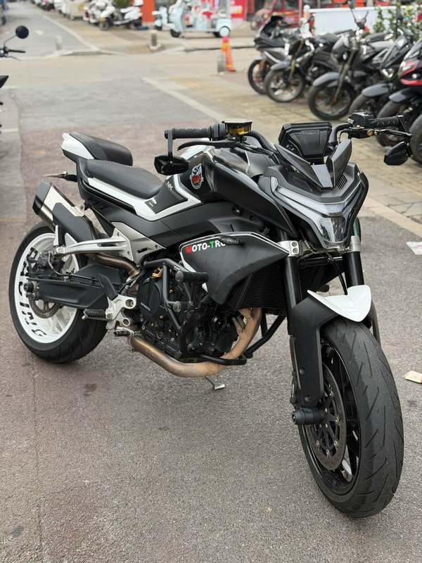 春风 800NK