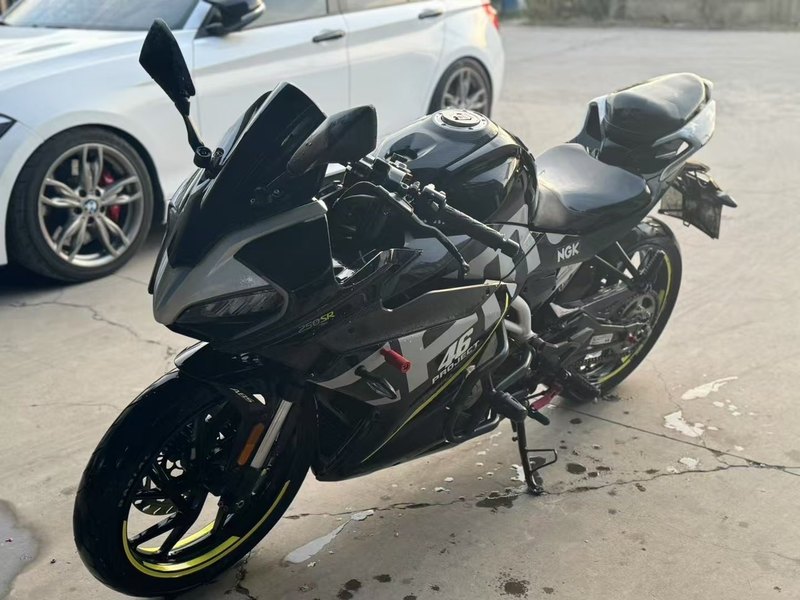 春风 250SR