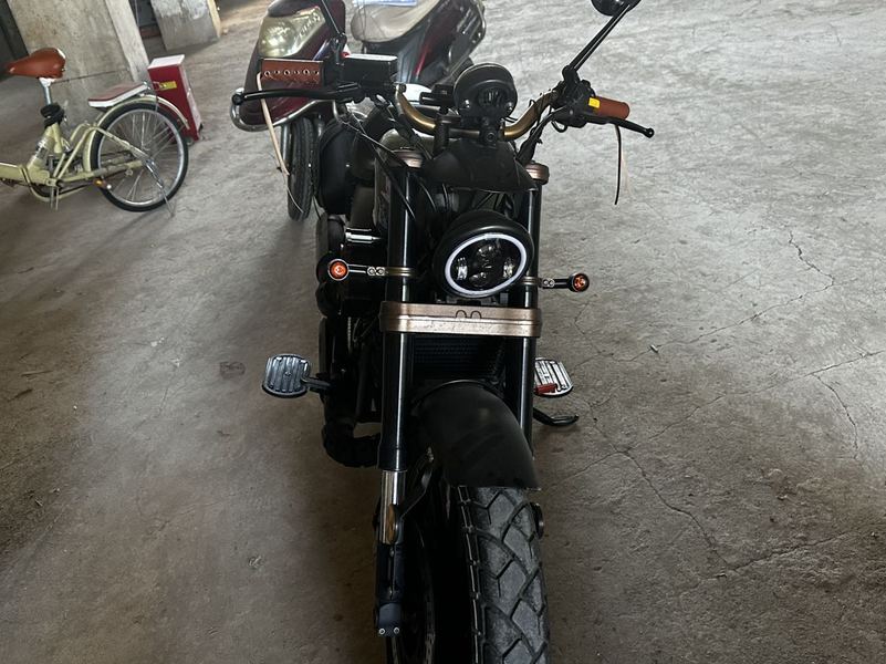 义骑 V8