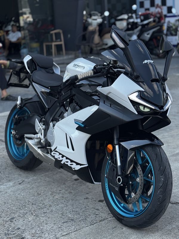 春风 675SR