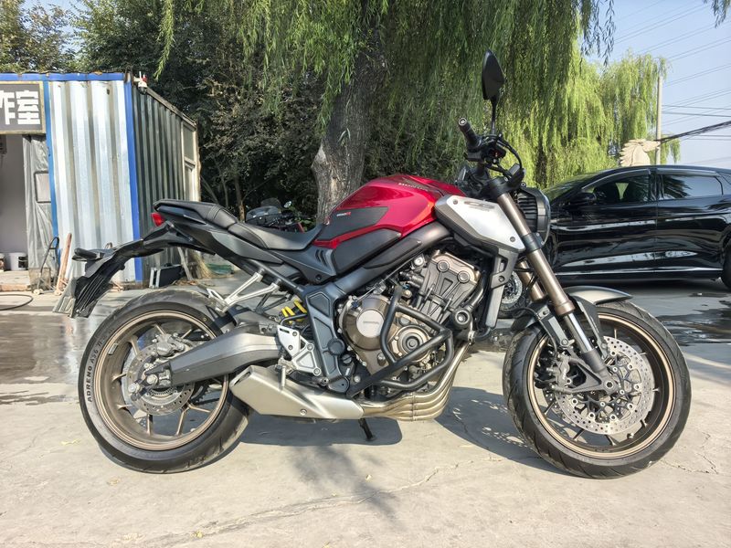 本田DREAMWING CB650R 