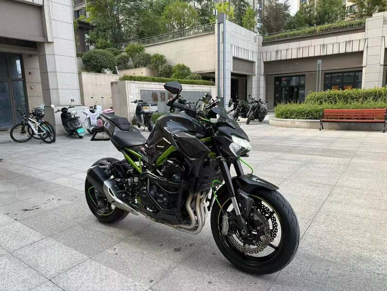 川崎 Z900