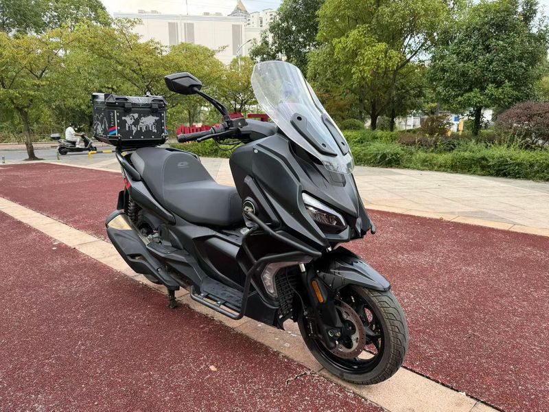 QJMOTOR 鸿350