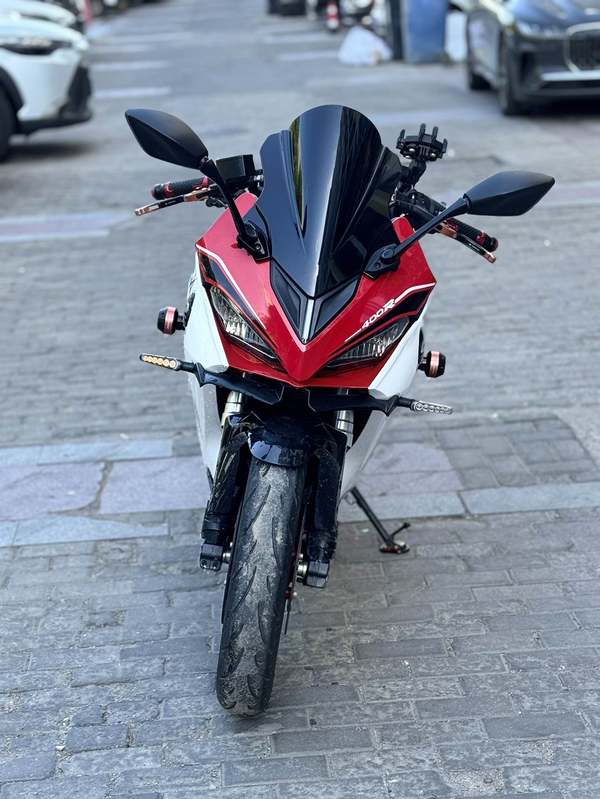QJMOTOR 赛400