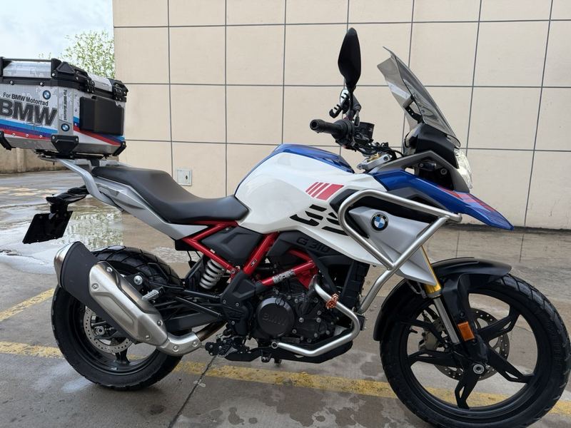 宝马 G 310 GS