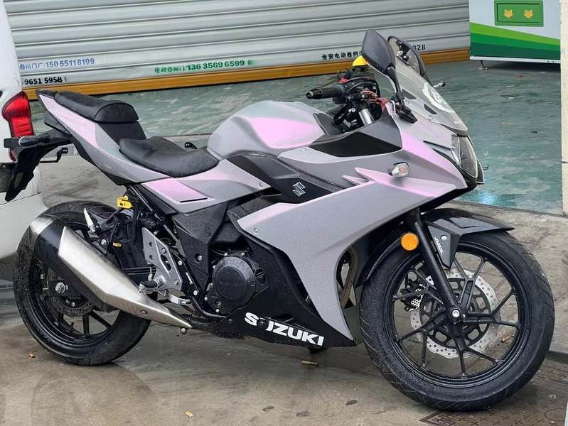 豪爵铃木 GSX250R