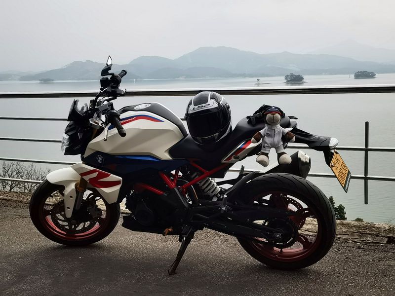 宝马 G 310 R