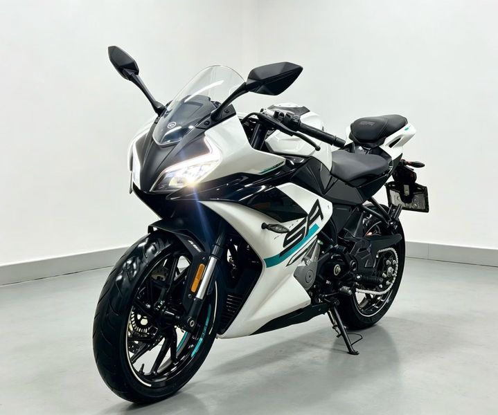 春风 250SR