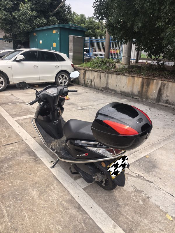 新大洲本田 NS125D