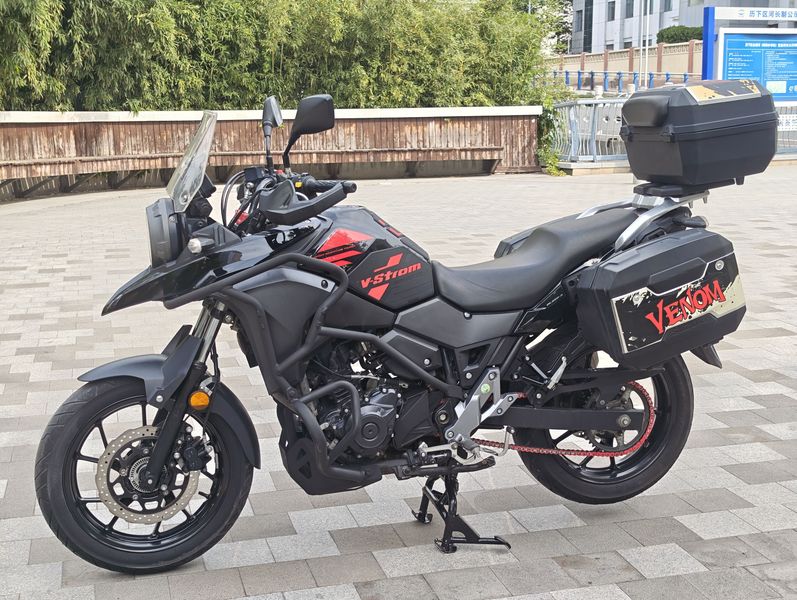 豪爵铃木 DL250