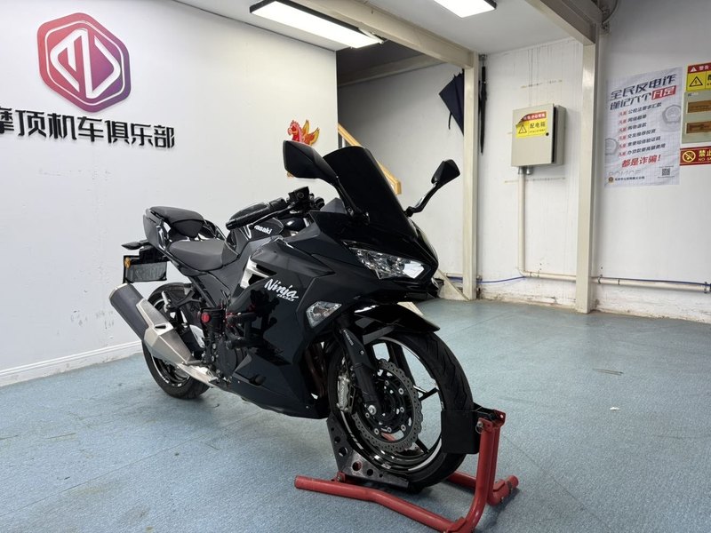 川崎 Ninja 400