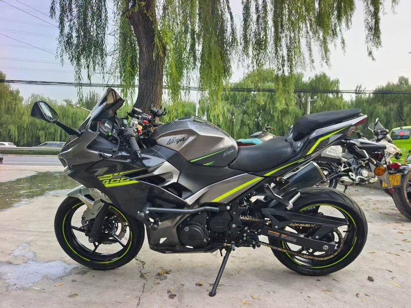 川崎 Ninja 400