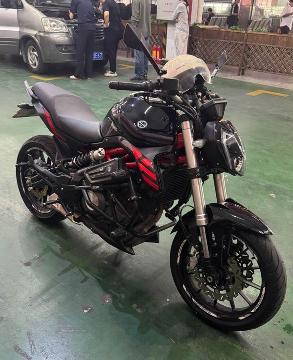 贝纳利 蓝宝龙 BN302S