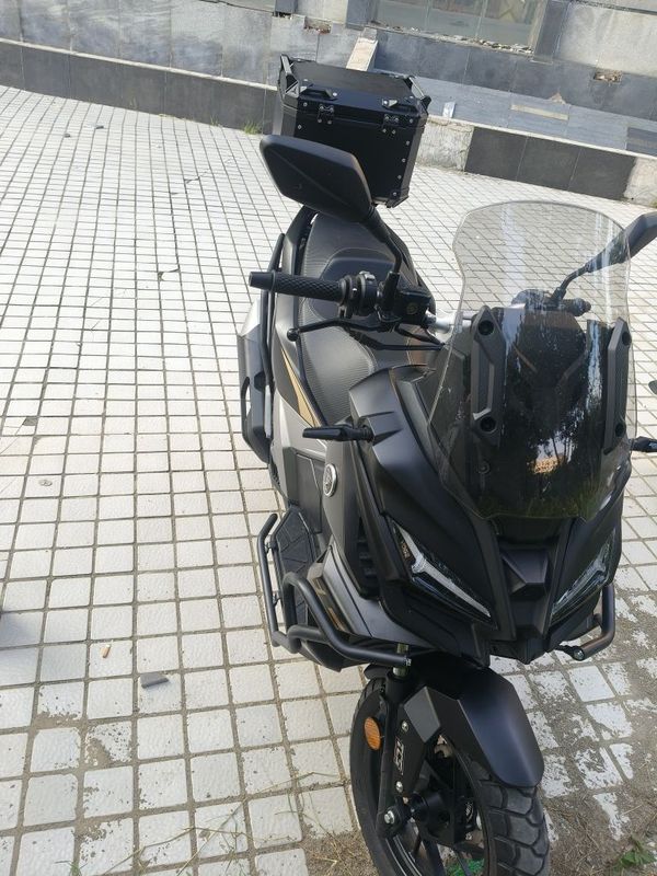无极 SR150S